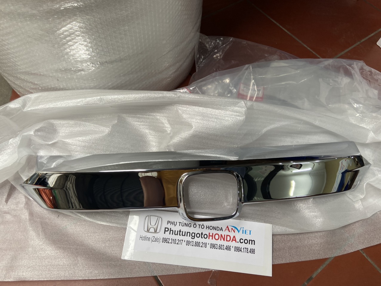 Mặt ca lăng xe Honda CITY 2021-2023 phần mạ